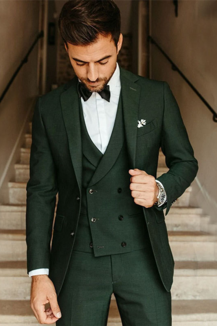 Green Glaring Notch Collar Stylish 3-Pieces Prom Suits For Men