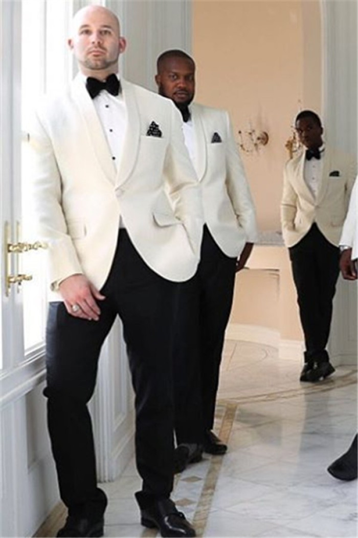 New Arrival White One Button Shawl Lapel Groomsmen Suits Online