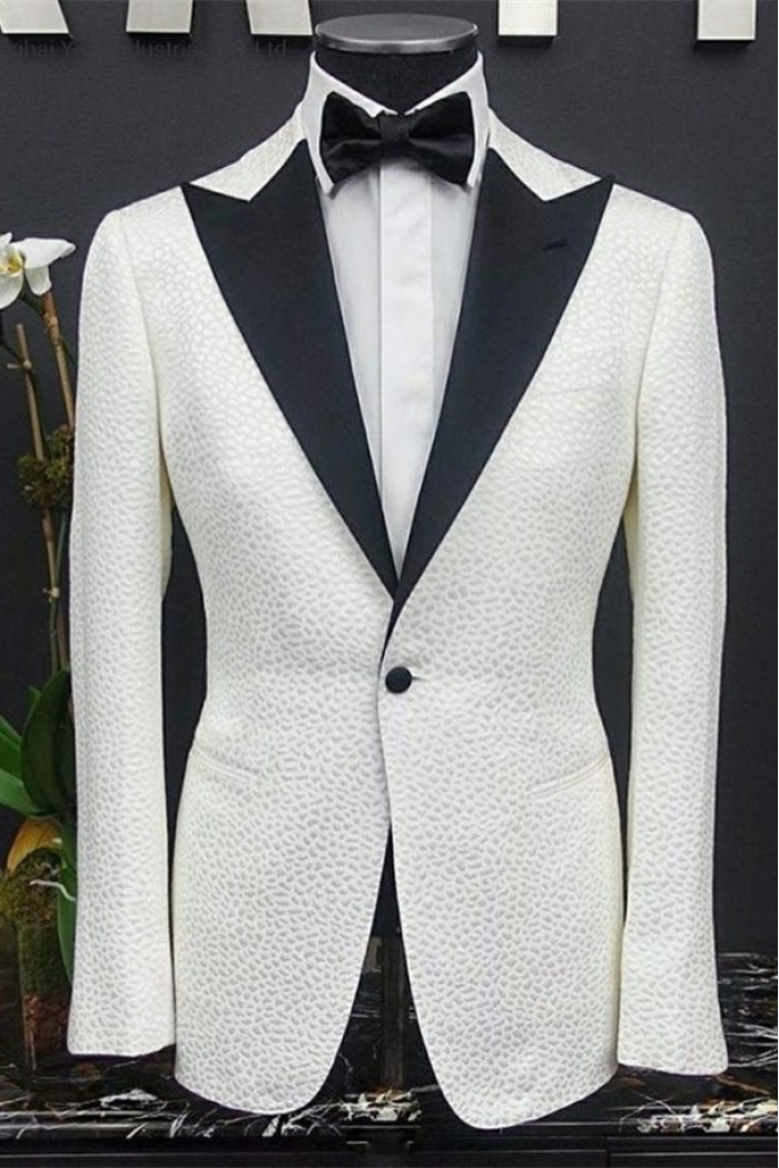 Peyton White Peaked Lapel One Button Close Fitting Wedding Groom Suits