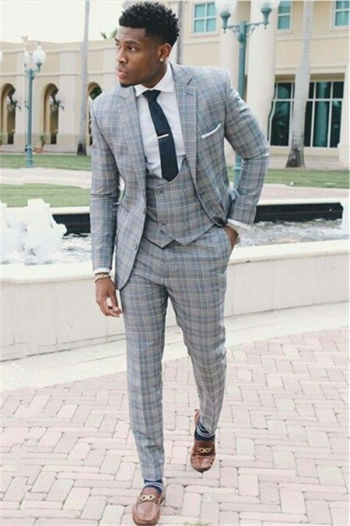 Chic Grid Men Suits | Three-Piece Notch Lapel Close Fitting Prom Suit