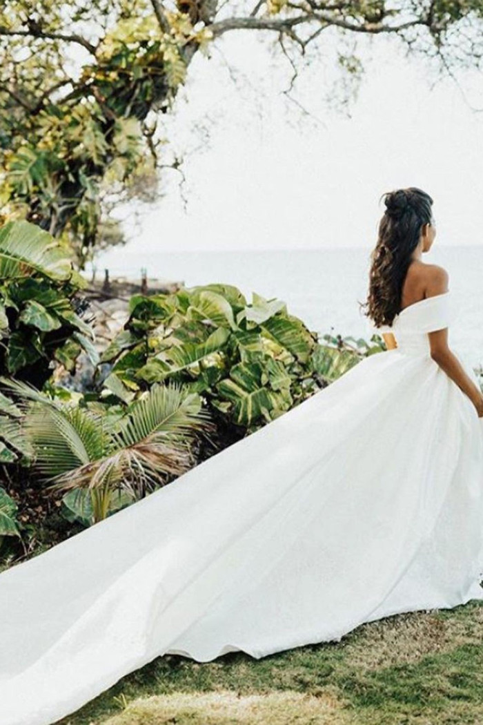 Gorgeous Off-the-shoulder A-line Satin Beading Appliques Wedding Dresses Gorgeous Off-the-shoulder A-line Satin Beading Appliques Wedding Dresses