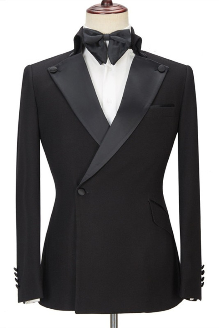 Shaun Black Stylish Close Fitting Peaked Lapel Men Suits for Prom