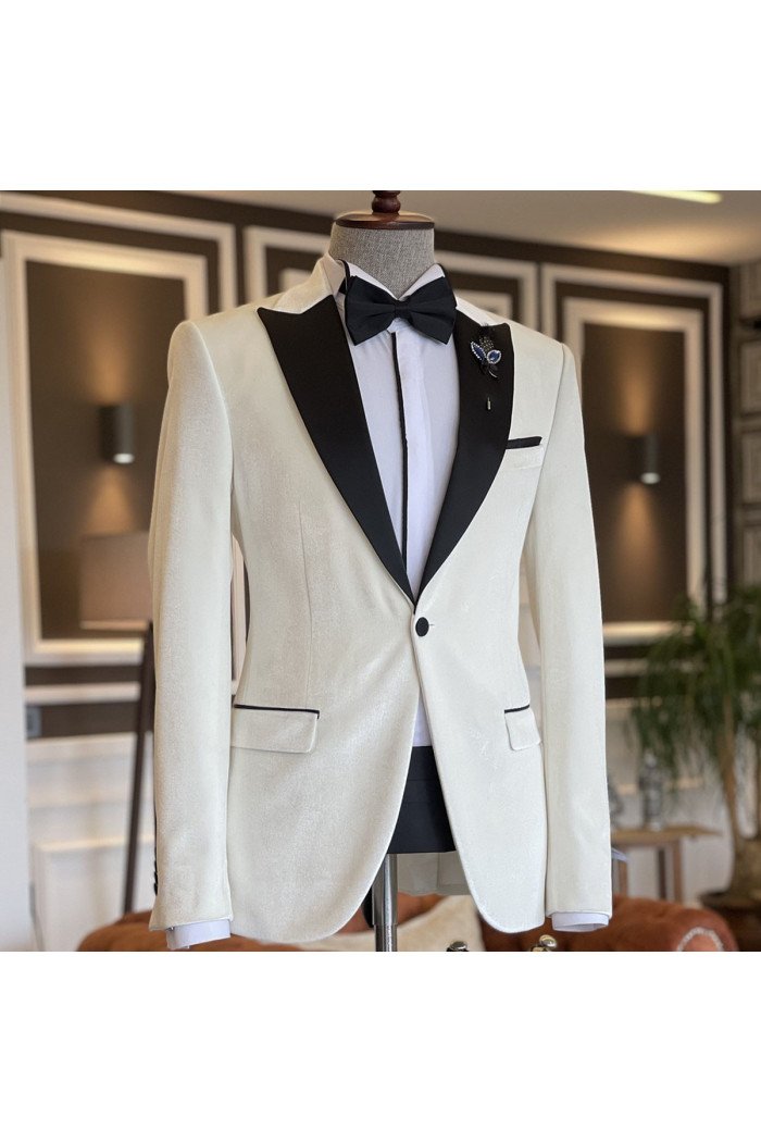 Trendy Simple White Two Pieces Peaked Lapel Prom Suits