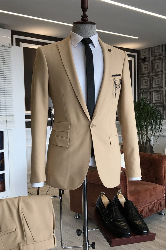 Fashion Brown Peaked Lapel One Button Close Fitting Prom Men Suits