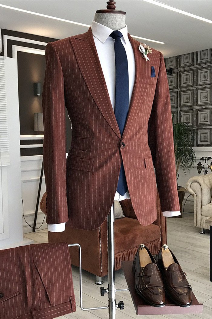 Fashion Close Fitting Striped Peaked Lapel Business Men Suits