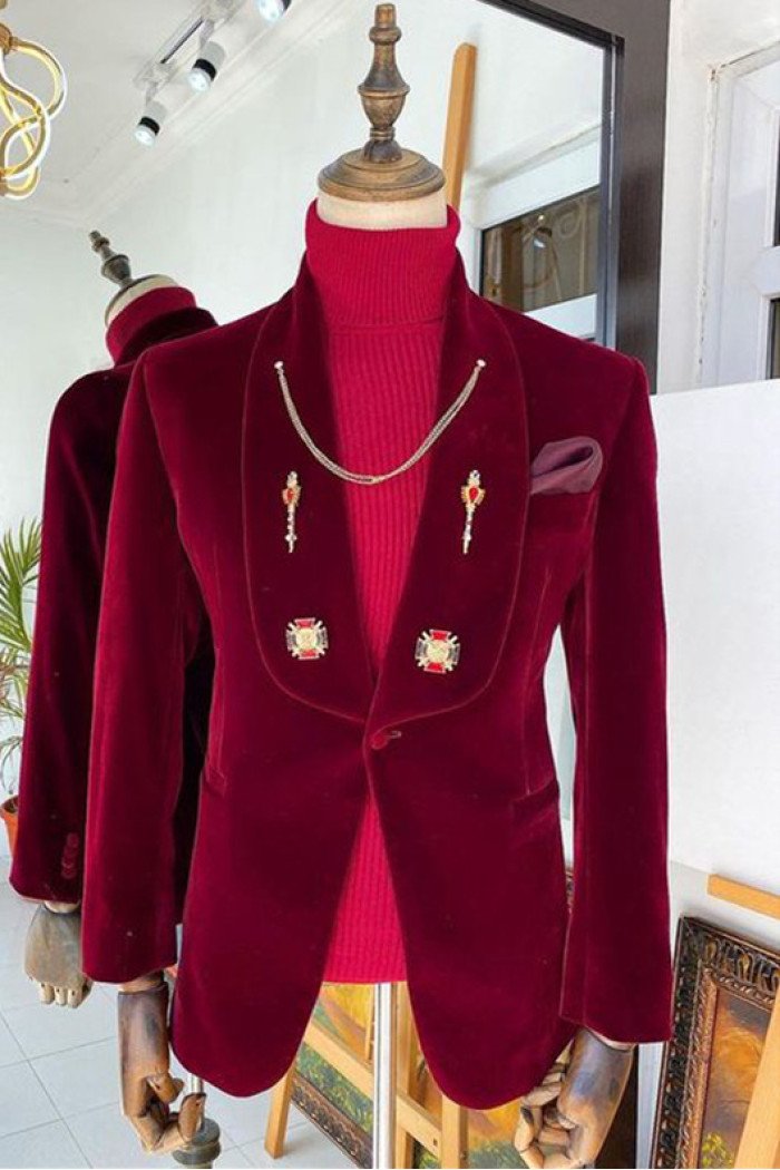 Stylish Red Velvet Shawl Lapel Wedding Groom Suits
