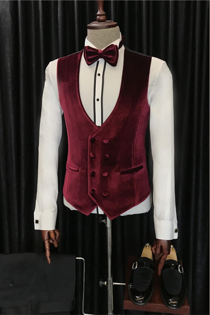 New Arrival White 3-Pieces Wedding Men Suit with Velvet Lapel