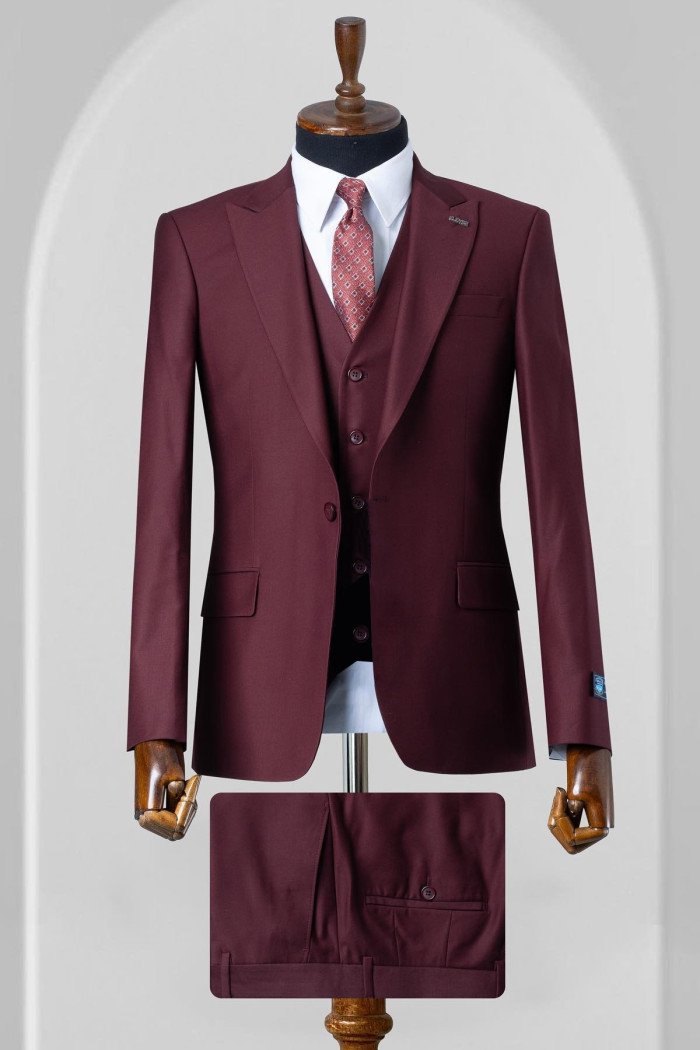 Gregary Modern Burgundy Peaked Lapel Three Pieces Prom Suits