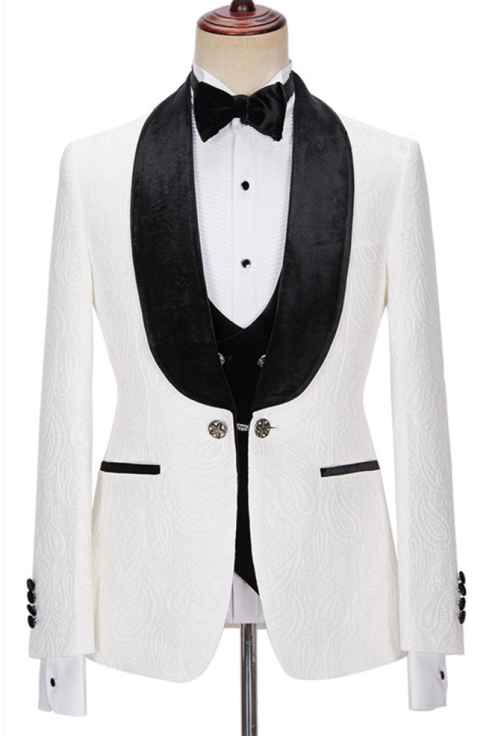 Latest Design White Jacquard Three Pieces Wedding Suits with Velvet Lapel